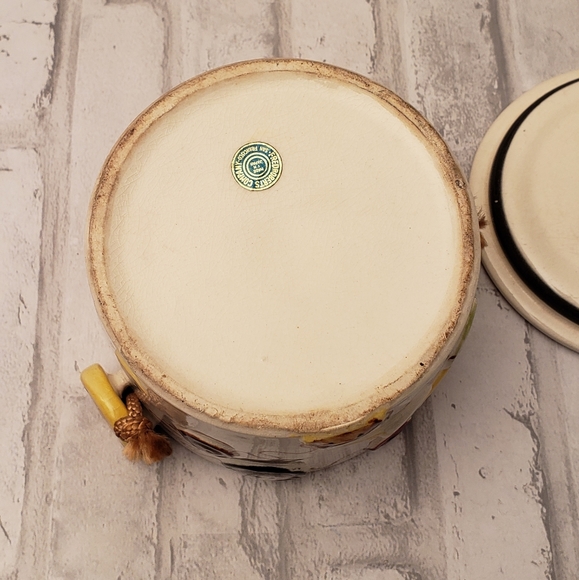 Fred Roberts Bucket of Buttons - Picture 7 of 11